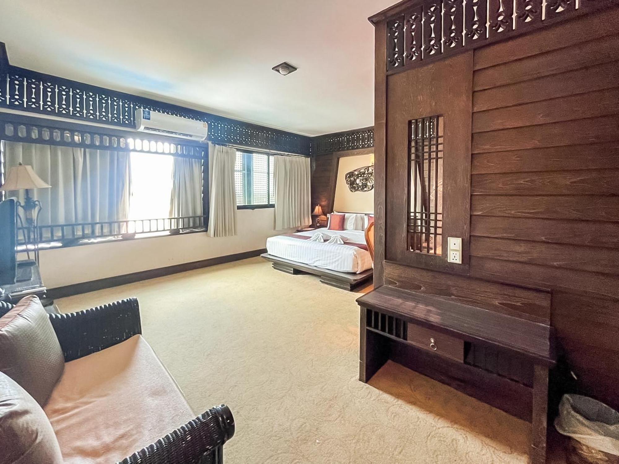 Ruean Phae Royal Park Hotel Phitsanulok Ngoại thất bức ảnh